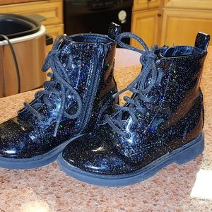 Girls size 8 glitter combat boots